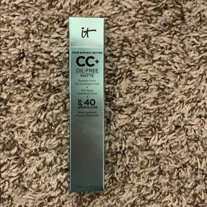 Brand new it cc cream